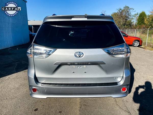 Toyota Sienna SE Navi Sunroof Bluetooth DVD Player Third Row Seating... for sale in Greenville, SC – photo 3