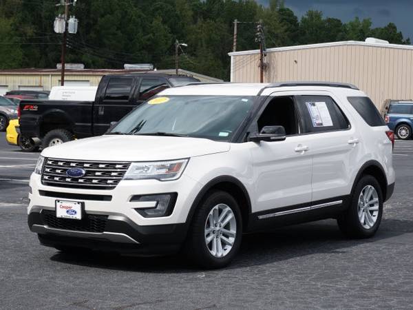 2017 Ford Explorer XLT FWD - cars & trucks - by dealer - vehicle... for sale in Southern Pines, NC – photo 3