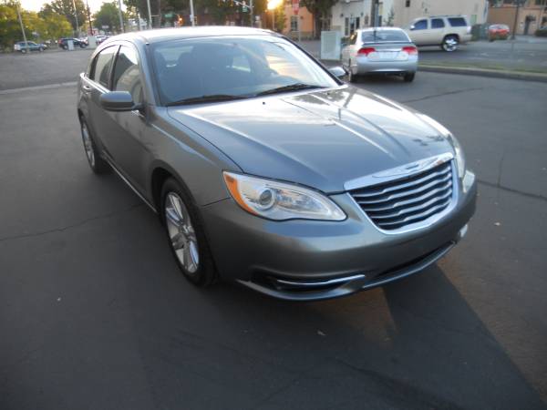 2012 CHRYSLER 200 LX LOW MILES 66K (ST LOUIS AUTO SALES) - cars &... for sale in Redding, CA – photo 3