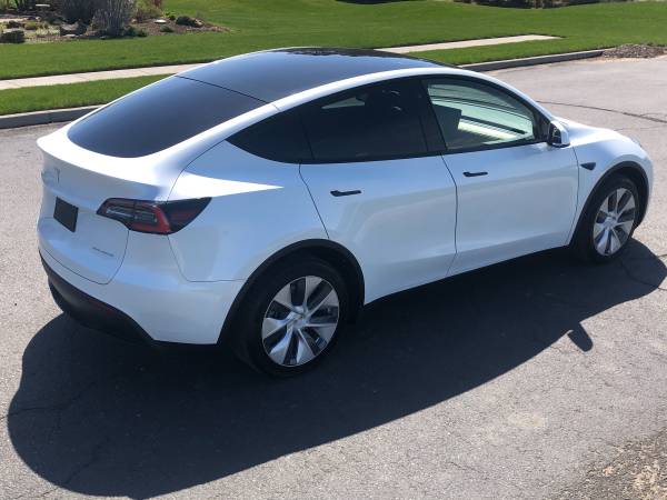 2020 TESLA MODEL Y LONG RANGE AWD GO GREEN GO ELECTRIC - cars & for sale in Sisters, OR – photo 2