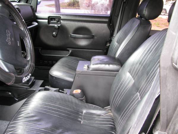 2003 Jeep Wrangler - - by dealer - vehicle automotive for sale in Yorktown, VA – photo 3