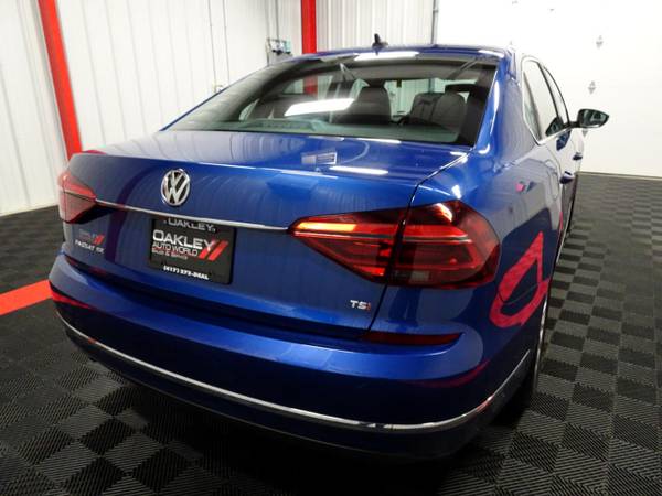 2017 VW Volkswagen Passat 1 8T SE Auto sedan Blue for sale in Branson West, AR – photo 15