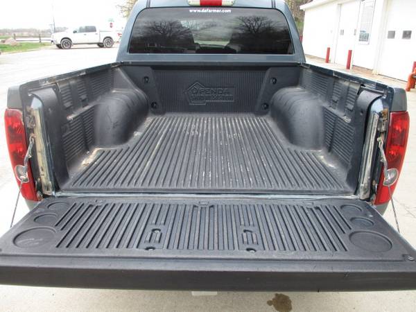 2006 Chevrolet Colorado LT Crew Cab 4X4 Z71 1 Owner/New Tires for sale in CENTER POINT, IA – photo 6