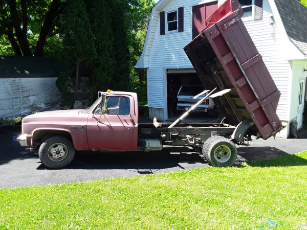 1988 chev dump truck for sale in Whitehall, PA – photo 2