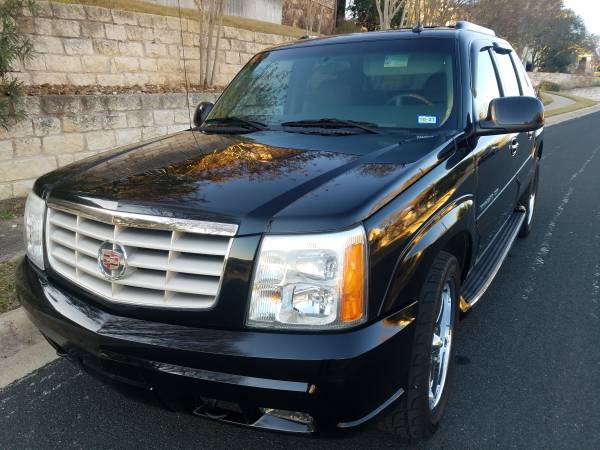 2002 Cadillac Escalade EXT Low Miles Great condition for sale in Austin, TX – photo 10