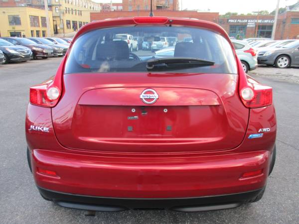 2012 Nissan Juke S AWD **Hot Deal/Clean Title & Cold AC - cars &... for sale in Roanoke, VA – photo 5