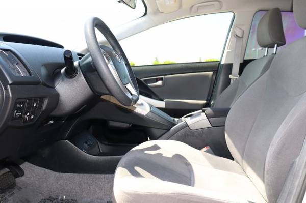 2014 Toyota Prius Plug-in SKU:E3060181 Hatchback for sale in Irvine, CA – photo 16