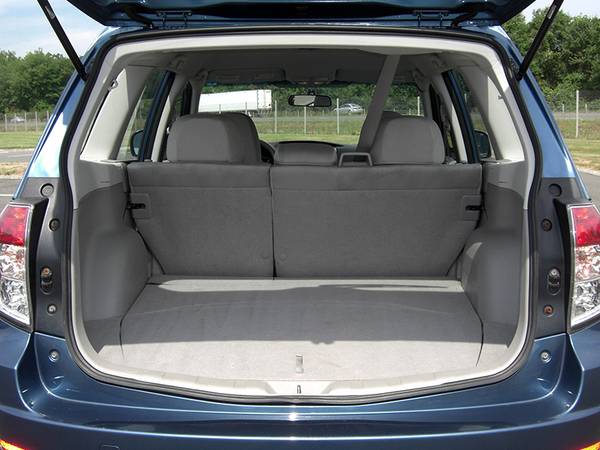 ► 2009 SUBARU FORESTER 2.5 X - FUEL EFFICIENT "ALL WHEEL DRIVE"... for sale in East Windsor, CT – photo 20