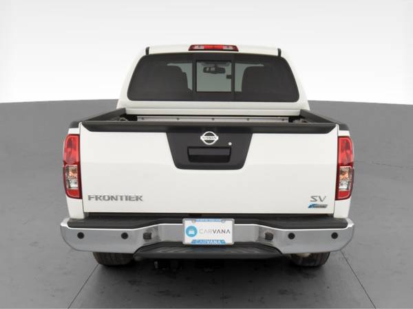 2019 Nissan Frontier Crew Cab SV Pickup 4D 5 ft pickup White -... for sale in Louisville, KY – photo 9
