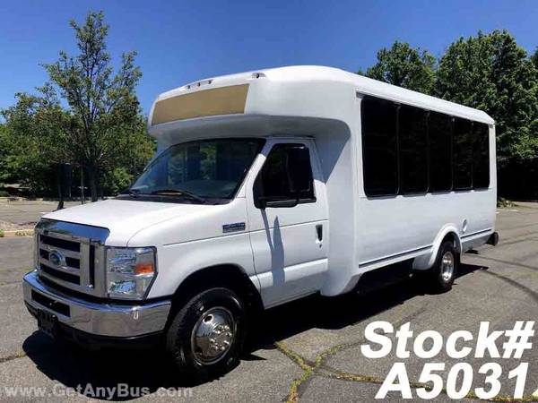 Shuttle Buses Wheelchair Buses Wheelchair Vans Medical Buses For... for sale in Westbury, RI – photo 11