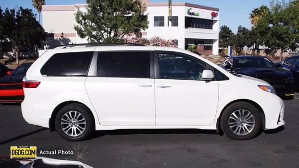 2018 Toyota Sienna XLE van Blizzard Pearl - cars & trucks - by... for sale in Newark, CA – photo 17