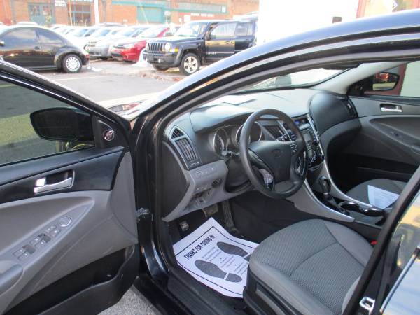 2013 Hyundai Sonata GLS Hot Deal/Clean Title & Carfax - cars & for sale in Roanoke, VA – photo 11