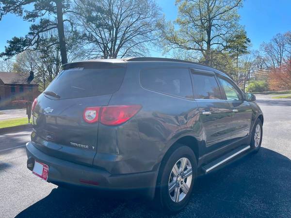 2009 Chevrolet-3RD ROW! MINT CONDITION! Traverse-BUY HERE for sale in Knoxville, TN – photo 7