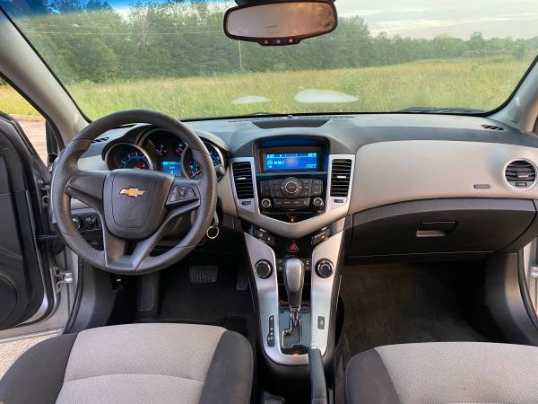 2014 CHEVROLET CRUZE 148K - cars & trucks - by owner - vehicle... for sale in Greenwood, MS – photo 11