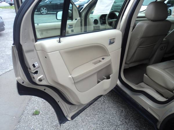 2007 FORD FREESTYLE LIMITED 3 0L V6 CVT FWD WAGON w/3RD ROW SEAT for sale in Indianapolis, IN – photo 13