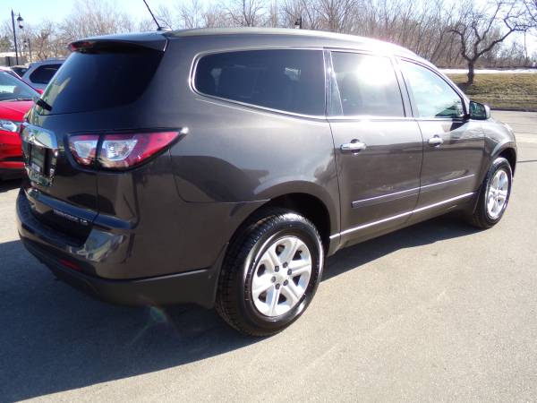 2014 CHEVY TRAVERSE LS FWD 4167 - - by dealer for sale in Oconomowoc, WI – photo 7