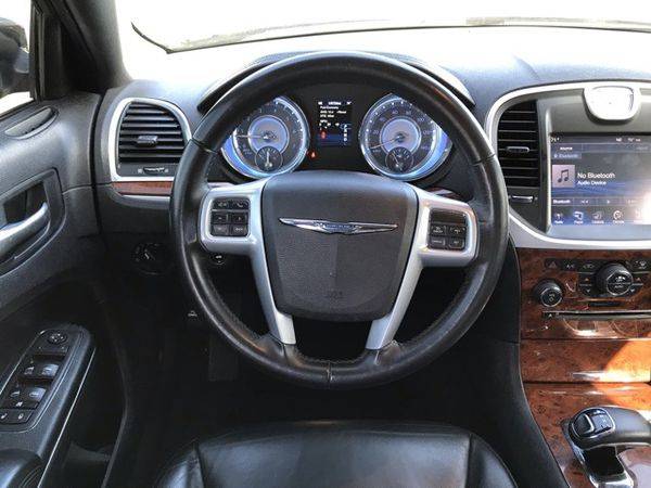 2014 Chrysler 3OO LEATHER LOADED for sale in PUYALLUP, WA – photo 9