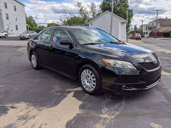 2007 Toyota Camry SE V6 - cars & trucks - by dealer - vehicle... for sale in Manchester, NH – photo 2