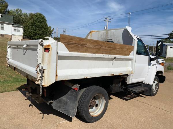 2007 Chevrolet C4500 Dump Truck - ONLY 77k Miles - Clean Title for sale in Kimmswick, MO – photo 6
