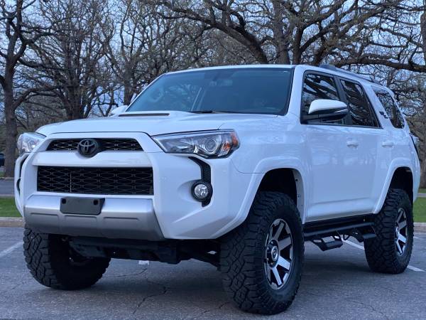 2018 TOYOTA 4RUNNER TRD OFF ROAD PREMIUM 4X4 - - by for sale in Shakopee, MN – photo 6