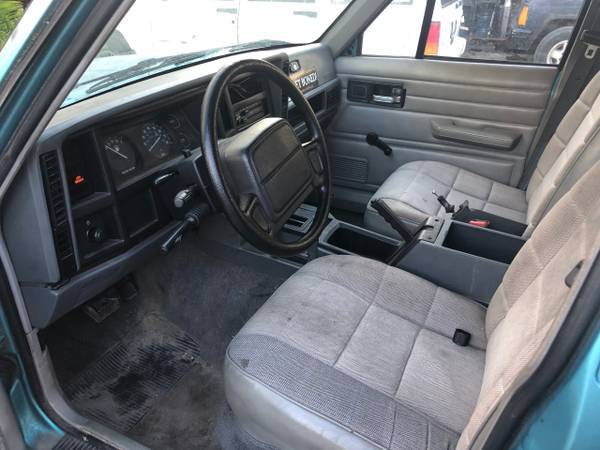 1995 Jeep Cherokee SE 4-Door 4WD for sale in Hollywood, FL – photo 18