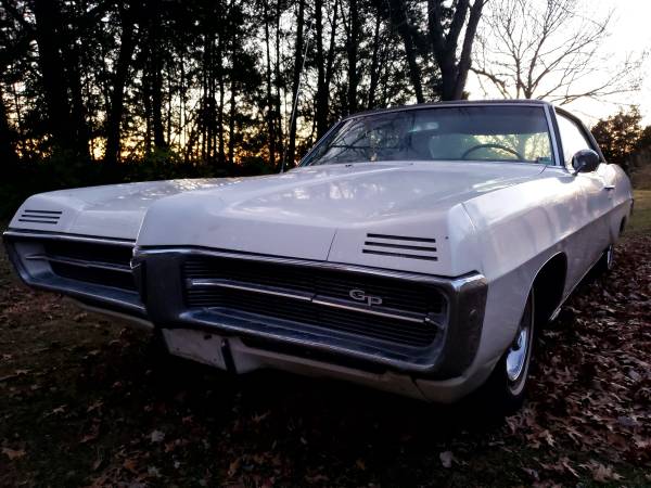 1967 Pontiac Grand Prix - cars & trucks - by owner - vehicle... for sale in Festus, MO – photo 2