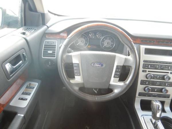 2009 Ford Flex Limited - Must Sell! Special Deal! for sale in Oakdale, WI – photo 18