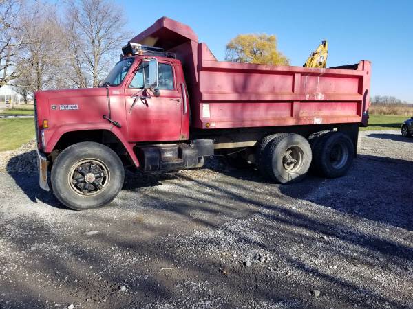 1985 gmc brigadier dump truck - cars & trucks - by owner - vehicle... for sale in Bourbon, IN – photo 2