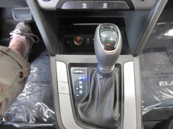 2018 Hyundai Elantra SEL 2.0L Auto - cars & trucks - by dealer -... for sale in Missoula, MT – photo 22