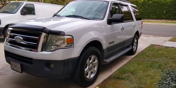 2007 Ford Expedition XLT - cars & trucks - by owner - vehicle... for sale in Woodland Hills, CA – photo 3