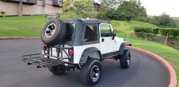 2004 NICE Jeep Wrangler lefted - cars & trucks - by owner - vehicle... for sale in Honolulu, HI – photo 13
