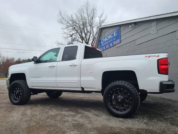 6 INCH LIFED 2016 Chevrolet 1500 - Got a Silverado for sale for sale in KERNERSVILLE, NC – photo 5