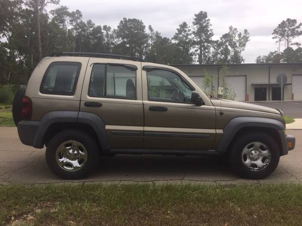 2005 JEEP LIBERTY SPORT~BigBendCars.com~CARS FIXED RIGHT! - $2495 for sale in Tallahassee, FL – photo 6