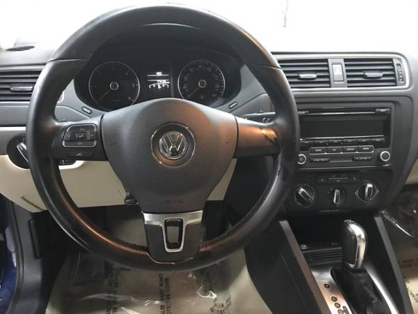2014 Volkswagen Jetta 4dr DSG TDI - - by dealer for sale in Eugene, OR – photo 12