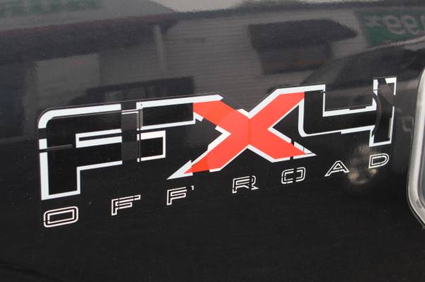 2-Owner Carfax 2011 Ford F-150 4WD SuperCrew FX4 DVD 5 0L COYOTE for sale in Louisville, KY – photo 8