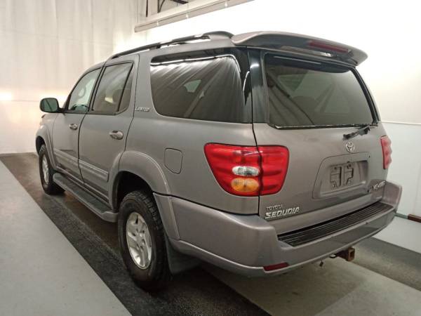 Clean 4x4 2001 Toyota Sequoia limited - - by dealer for sale in Richland, WA – photo 4