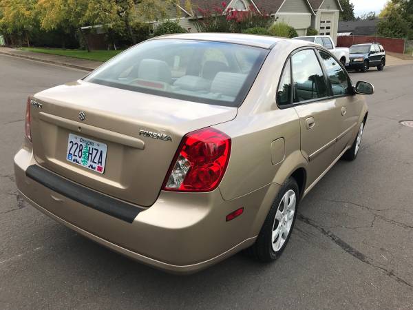 2005 Suzuki Forenza Sedan low miles for sale in Dundee, OR – photo 4