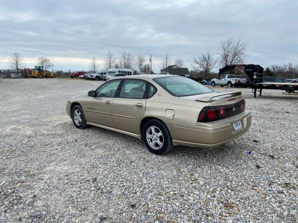 2004 Chevrolet Impala Sedan - - by dealer - vehicle for sale in New Bloomfield, MO – photo 3