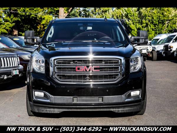 2017 GMC Yukon XL - AWD - Red Leather - Third Row Seating - Heated for sale in Milwaukie, OR – photo 7