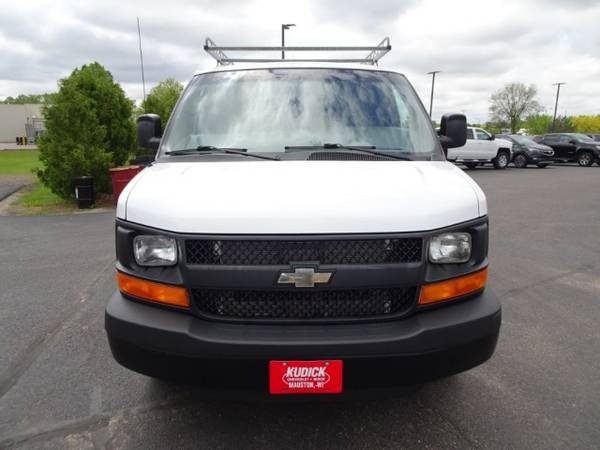 2015 Chevrolet Express Cargo Van 2500 for sale in Mauston, WI – photo 18