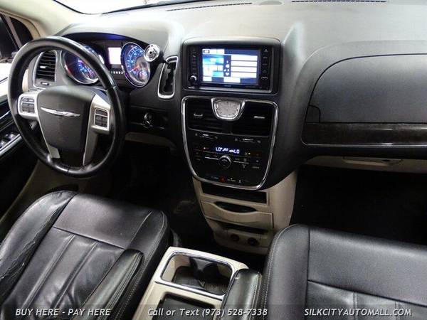 2015 Chrysler Town Country Touring Camera Leather Touring 4dr for sale in Paterson, CT – photo 16