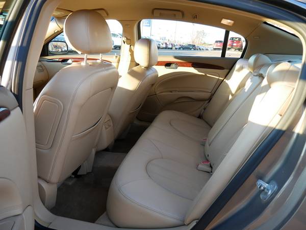 2006 Buick Lucerne CXL - cars & trucks - by dealer - vehicle... for sale in Inver Grove Heights, MN – photo 17