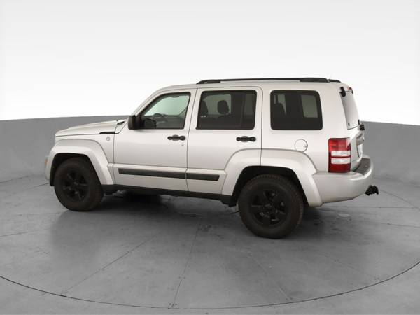 2010 Jeep Liberty Sport Utility 4D suv Silver - FINANCE ONLINE -... for sale in South El Monte, CA – photo 6