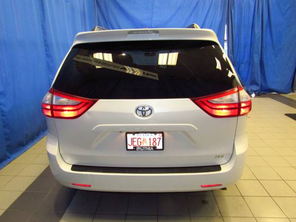 2016 Toyota Sienna 5dr 8-Pass Van XLE FWD - cars & trucks - by... for sale in Anchorage, AK – photo 6