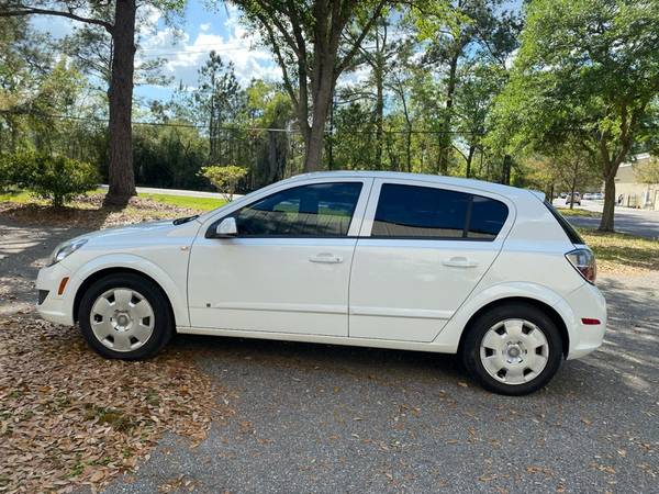 2008 Saturn Astra XE 5-Door - - by dealer - vehicle for sale in Gainesville, FL – photo 2