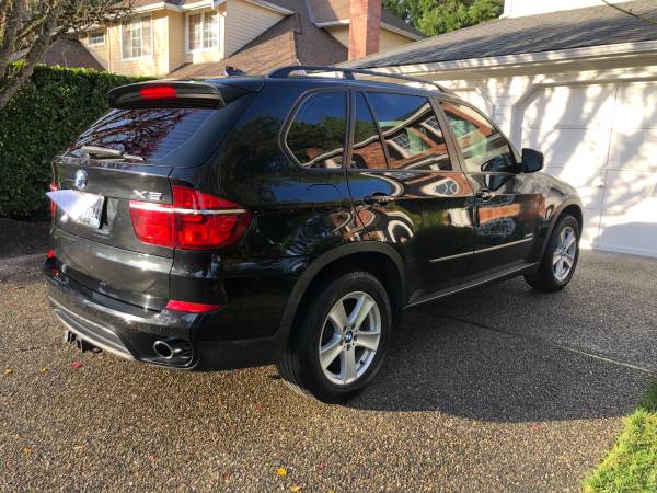 SHARP LOOKING & CLEAN 2013 BMW X5! BLACK IN & OUT/TOW HITCH! 82K... for sale in SAMMAMISH, WA – photo 4