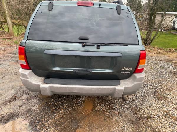 2003 Jeep Grand Cherokee Laredo, 4X4, HEATED LEATHER - cars & trucks... for sale in Dover, PA – photo 4
