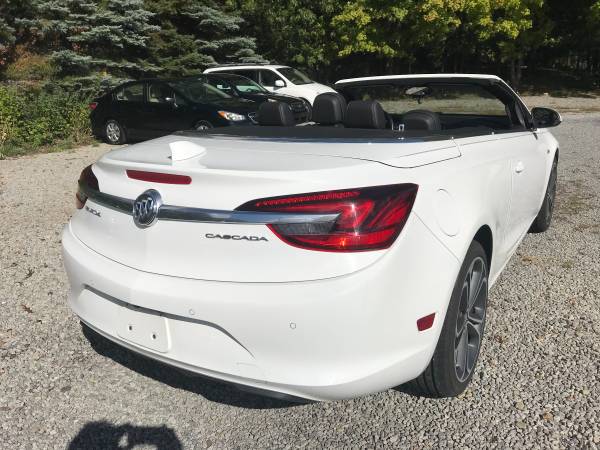 2016 BUICK CASCADA CONVERTIBLE 26000 MILES - cars & trucks - by... for sale in Cleveland, OH – photo 5