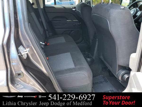 2017 Jeep Patriot Sport FWD - - by dealer - vehicle for sale in Medford, OR – photo 11