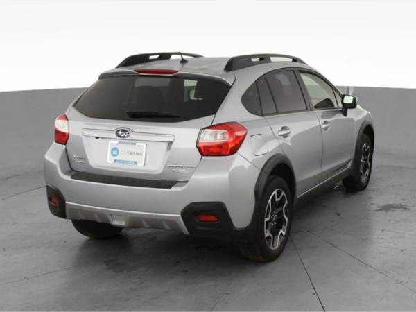 2016 Subaru Crosstrek 2.0i Premium Sport Utility 4D hatchback Silver... for sale in NEWARK, NY – photo 10